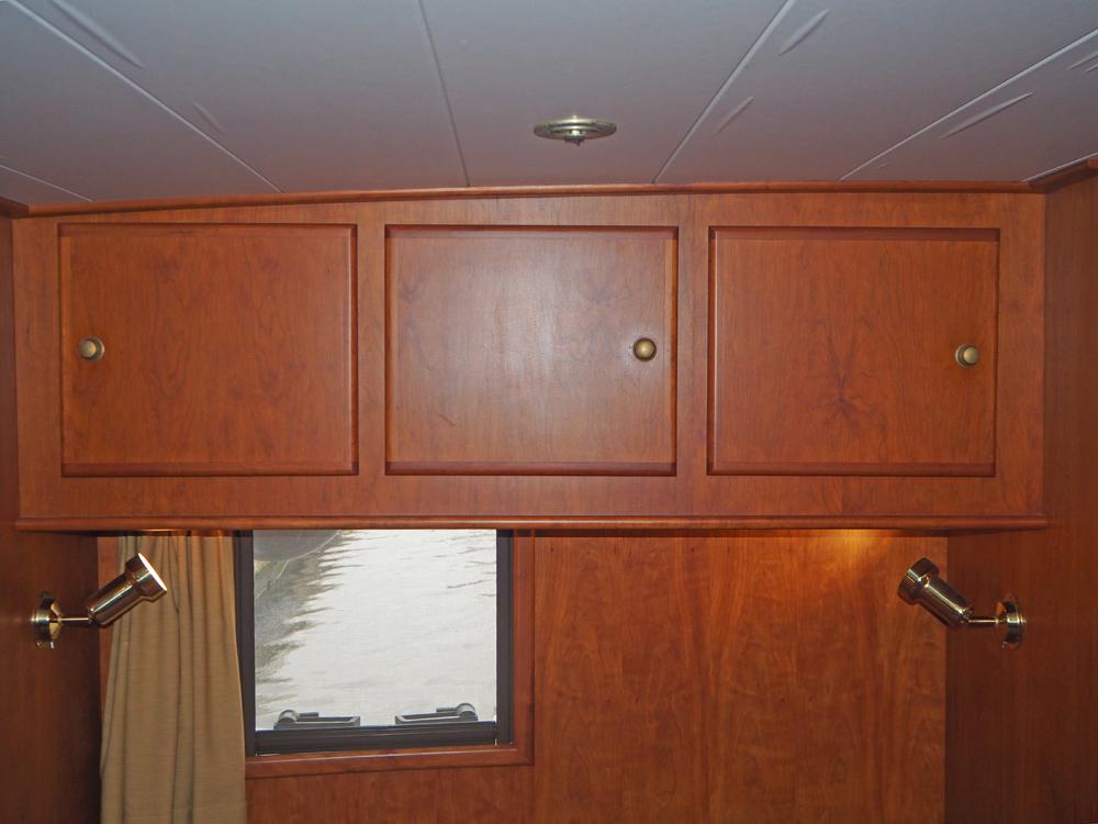 Aft cabin, Accommodation